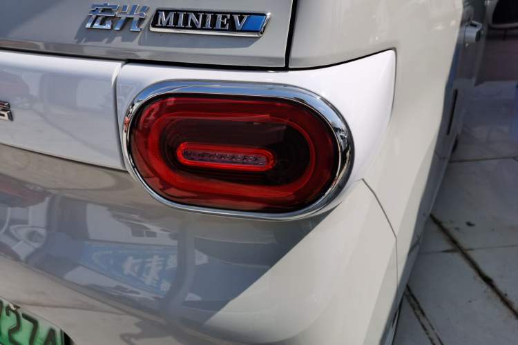 Used Wuling Hongguang MINIEV 2024 3rd Generation 215km Advanced Version