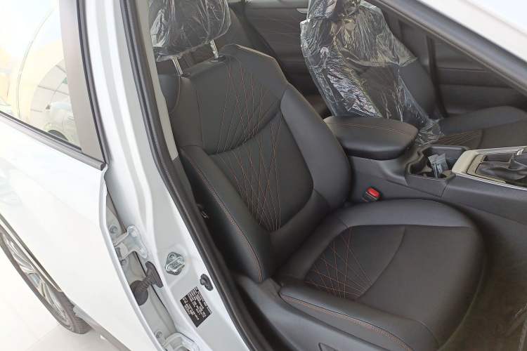 Used Toyota RAV4 2024 2.0L CVT Two-Wheel Drive Fashion Plus Edition