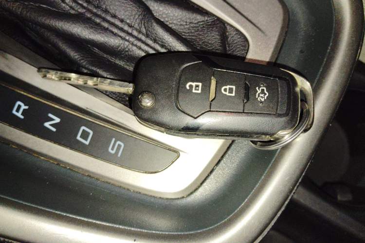 Used Ford Escort 2015 1.5L Automatic Comfort Model
