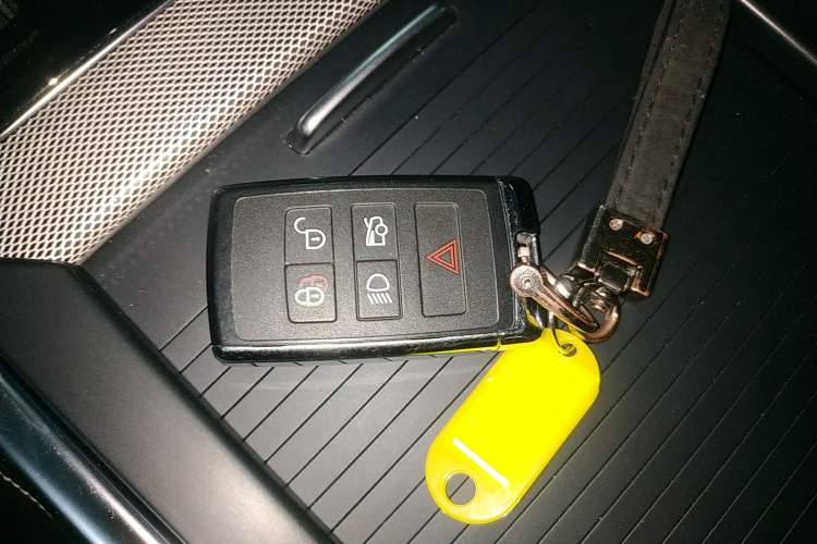 Used Jaguar XEL 2020 2.0T 200 PS R-DYNAMIC S Advanced Sport Edition
