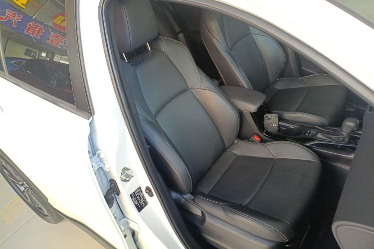 Used Toyota FRONTLANDER 2022 2.0L CVT Luxury PLUS Edition
