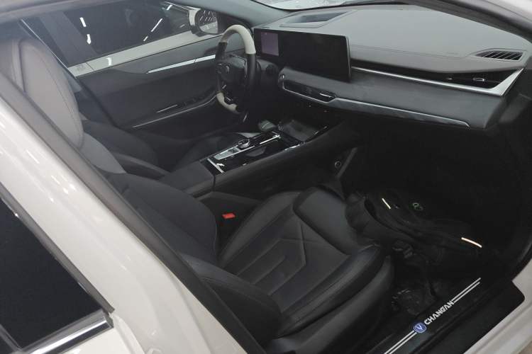 Used Changan Ruicheng PLUS 2023 1.5T DCT Navigation Edition
