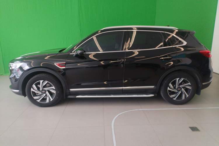 Used Hongqi HS5 2022 Revised Version 2.0T Smart Connect Flagship Edition
