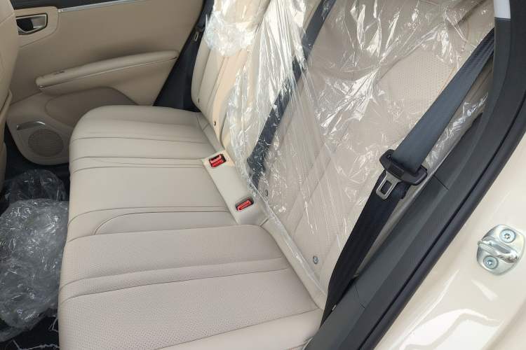 Used Wuling Bingo S 2025 Model 325km Deluxe Edition