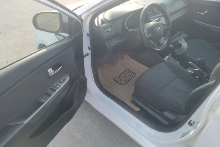 Used Kia K2 2012 Sedan 1.4L Automatic GLS Commemorative Edition