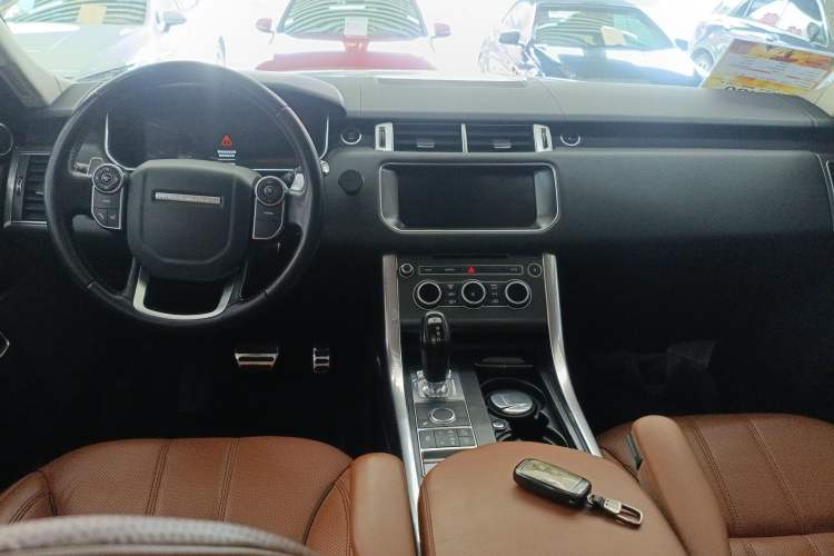 Used Land Rover Range Rover Sport 2017 3.0 SC V6 HSE DYNAMIC
