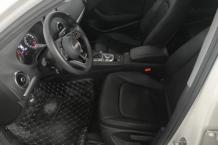 Used Audi A3 2020 Limousine 35 TFSI Ambition China VI
