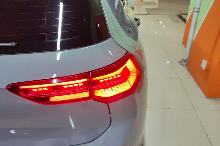 Used Volkswagen Golf 2021 280TSI DSG R-Line
