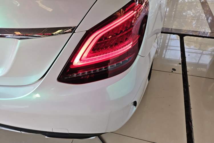 Used Mercedes-Benz C-Class 2019 C 180 L Fashion Edition Sport Version
