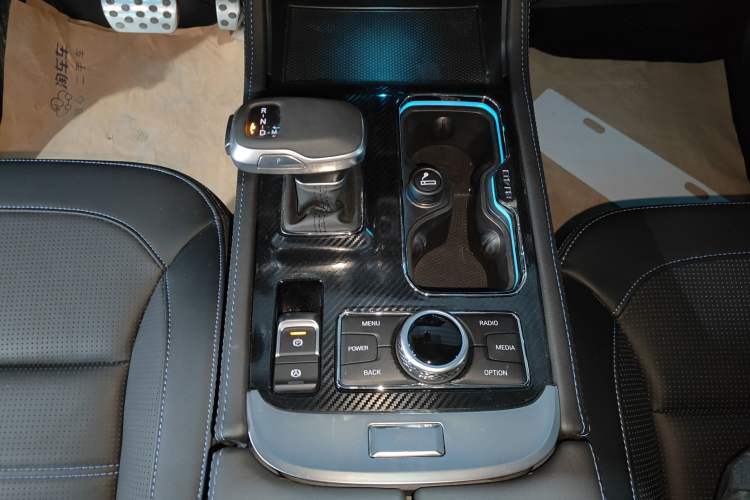 Used  BJ40 2024 2.0D Blade Hero Glory Edition
