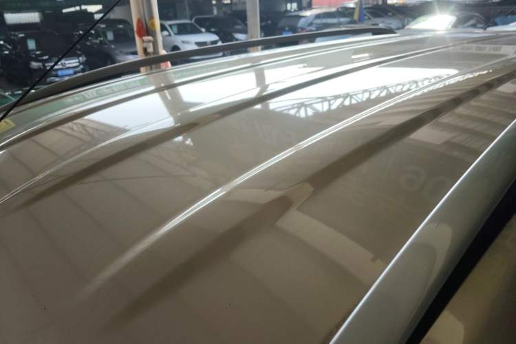 Used Venucia M50V 2017 1.6L XL CVT Luxury Edition
