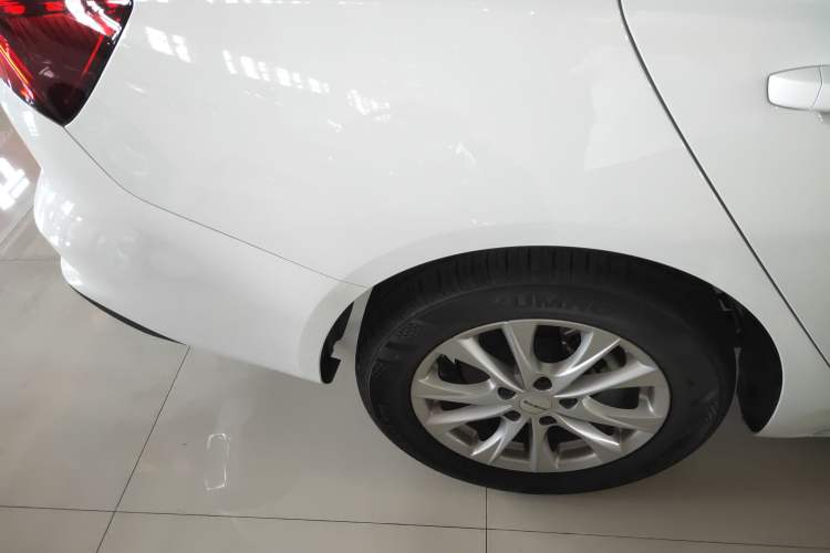 Used Roewe i5 2023 1.5L CVT Luxury Edition