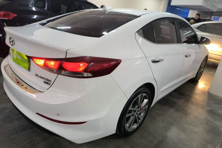 Used Hyundai Elantra 2016 1.6L Automatic ZhiXuan – Elite Version
