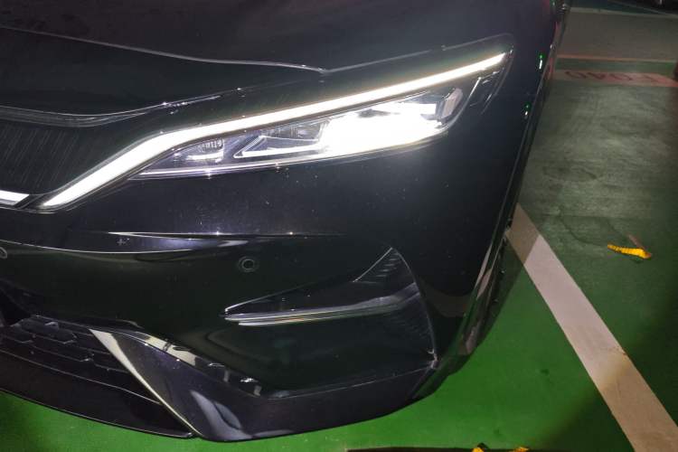 Used BYD Song L EV 2024 662 km Excellence Version
