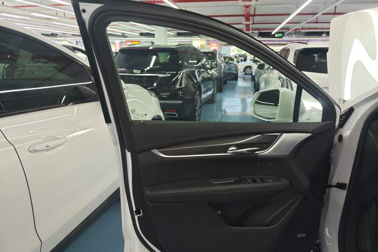 Used Cadillac XT5 2023 2.0T Four-Wheel Drive Prestige Version (Ultimate Edition)
