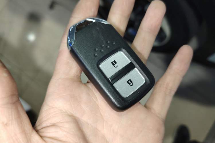 Used Honda Jade 2020 1.8L automatic Comfort version
