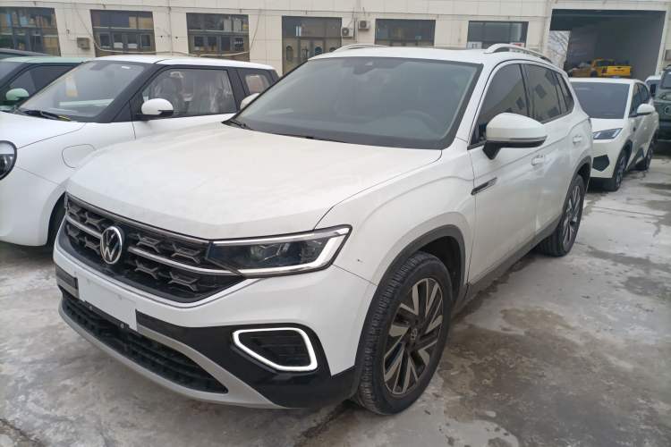 Used Volkswagen Tayron 2024 300TSI Two-Wheel-Drive Luxury Plus Advanced Version