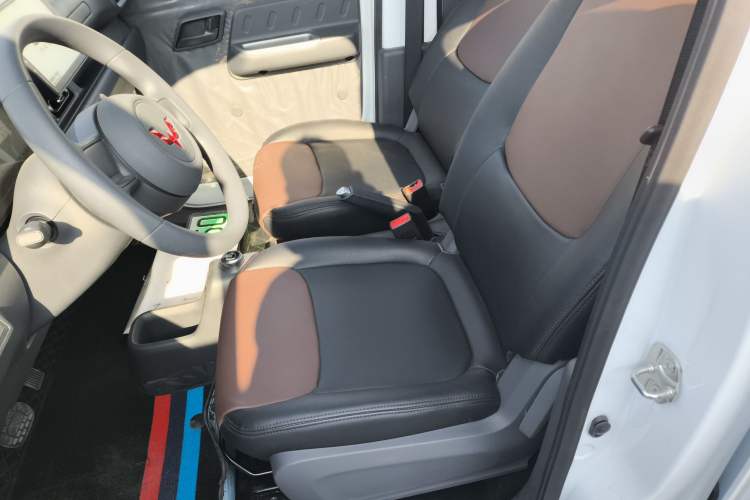 Used Wuling Zhiguang New Energy 2025 Standard Model