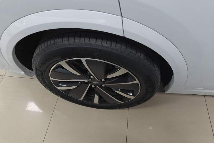 Used Li Auto L7 2025 Pro Smart Refresh Edition