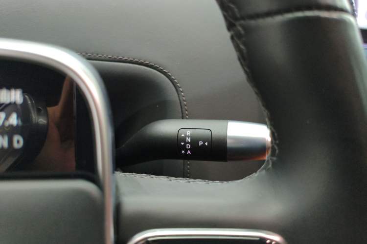 Used Li Auto L9 2022 Max model
