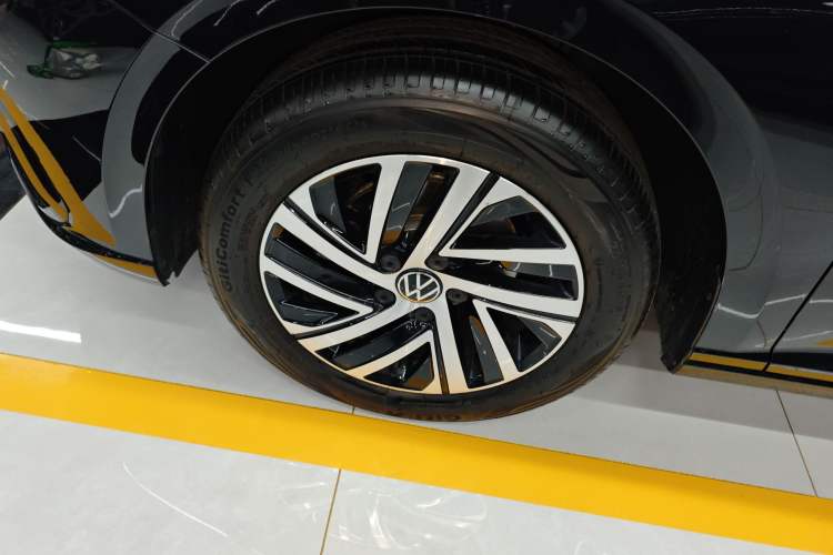 Used Volkswagen Lavida 2024 1.5L Automatic Starry Sky 5 Million Edition