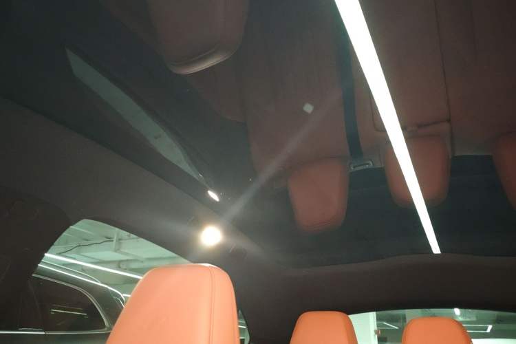 Used ONVO L60 2024 60 kWh Rear-Drive Version