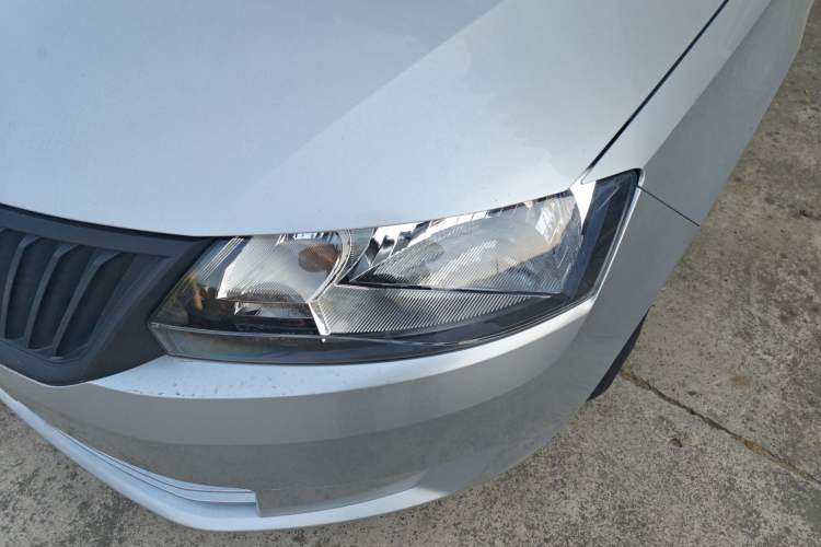 Used Skoda Rapid 2016 1.4L Manual Front-Wheel Drive Version
