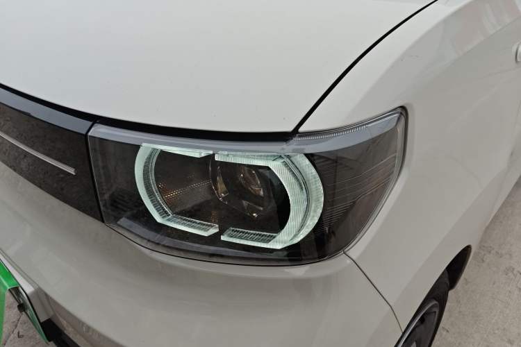 Used Wuling Hongguang MINIEV 2022 Macaron Premium Model – Lithium Iron Phosphate
