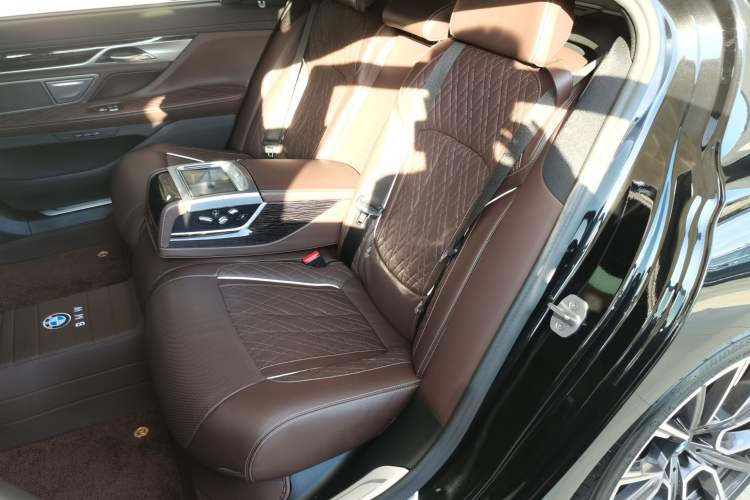 Used BMW 7 Series 2021 740Li Leading Model M Sport Package
