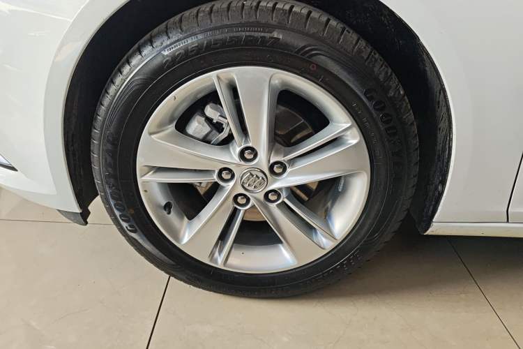 Used Buick Regal 2019 Revised 20T Luxury Version China VI Standard