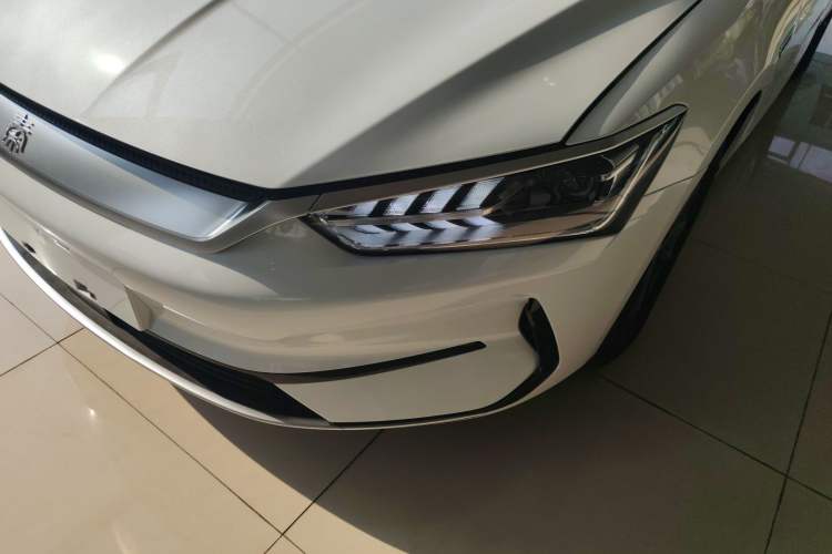 Used BYD Qin PLUS 2023 EV 510KM Travel Edition
