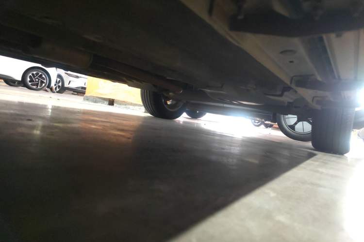 Used Hyundai ix25 2015 1.6L Automatic Two-Wheel-Drive Deluxe DLX Model
