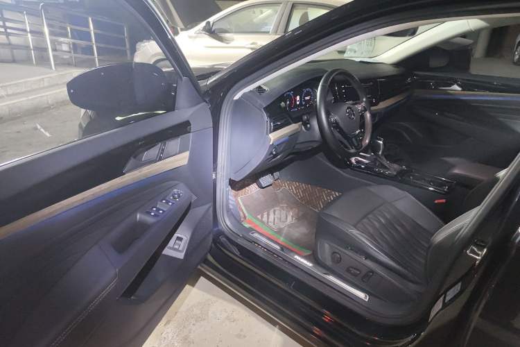 Used Volkswagen Passat 2019 380TSI Prestige Edition China VI Standard
