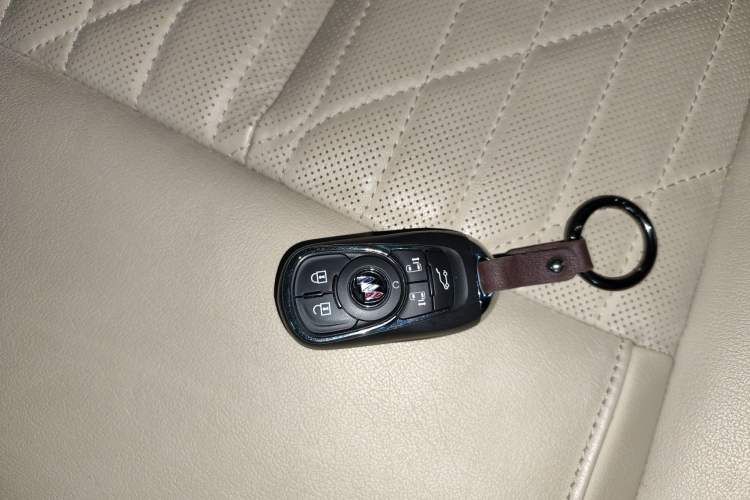 Used Buick GL8 2023 ES Lu Zun Luxury Model
