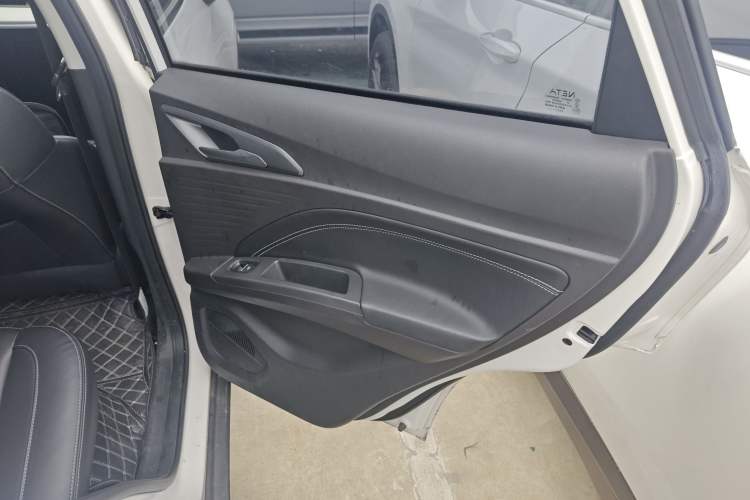 Used NETA V 2021 Long-Range Entertainment Edition Upgrade Model
