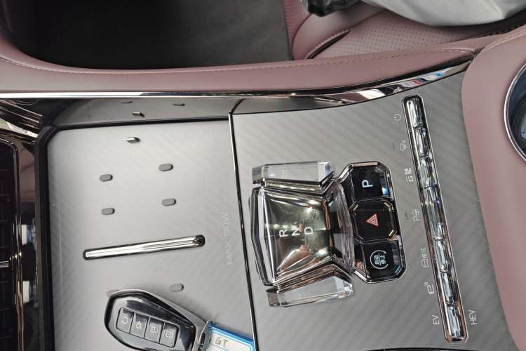 Used Denza Z9GT 2024 1100 Four-Wheel Drive Max Edition