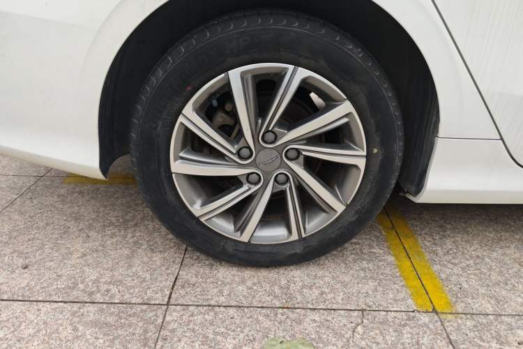 Used Geely Auto Binray 2019 200T Manual Binchi Edition