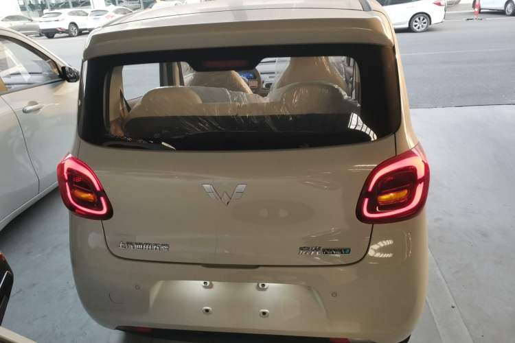 Used Wuling Hongguang MINIEV 2025 Four-Door Version Advanced Edition
