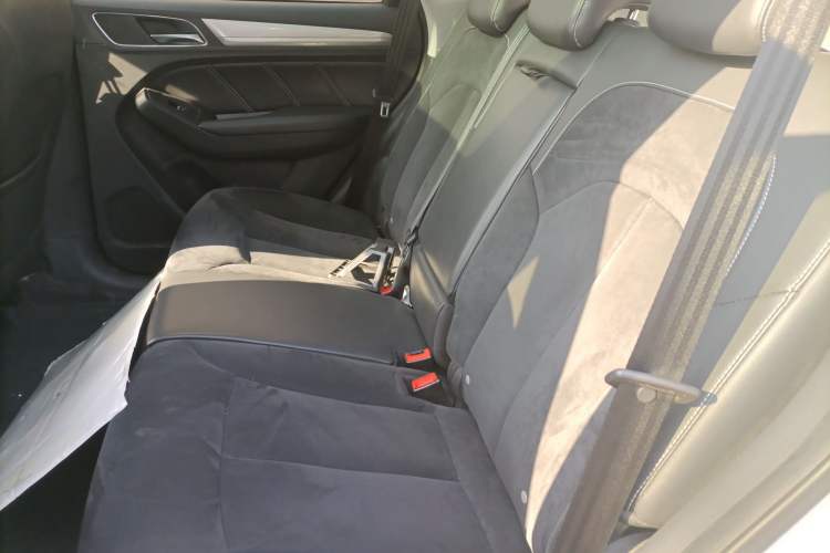 Used Roewe RX5 New Energy 2017 ERX5 EV400 Electric Internet Flagship Edition
