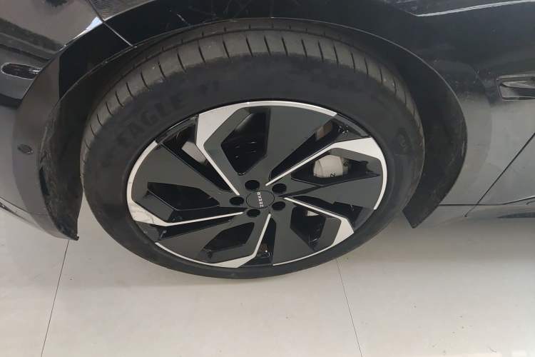 Used Zeekr 001 2024 WE Edition 100 kWh Rear-Drive
