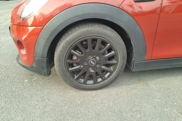 Used  MINI 2016 1.5T COOPER Five-Door Edition
