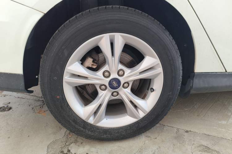 Used Ford Focus 2017 Sedan 1.6L Automatic Comfort Plus SmartDrive Edition