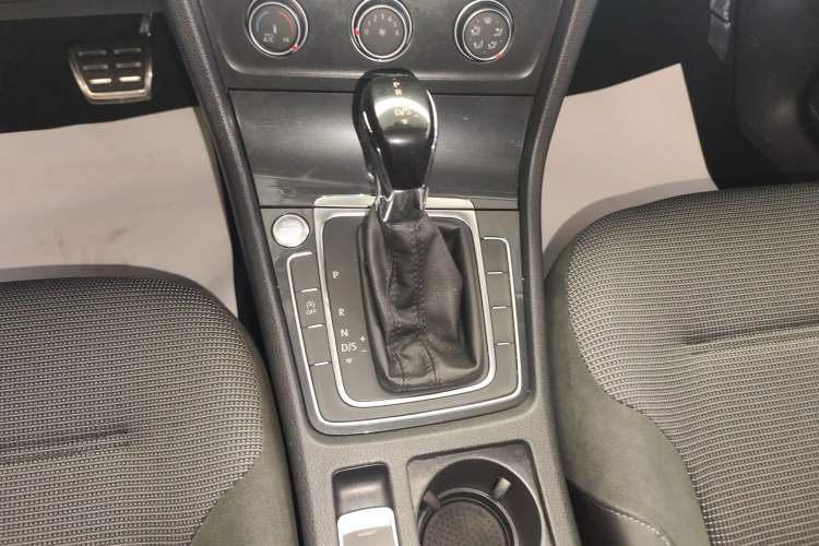 Used Volkswagen Golf 2020 Zhiai Edition 280TSI DSG Comfort Model
