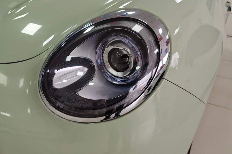 Used ORA Good Cat 2022 400km Standard Range Premium Version Lithium-Ion Battery