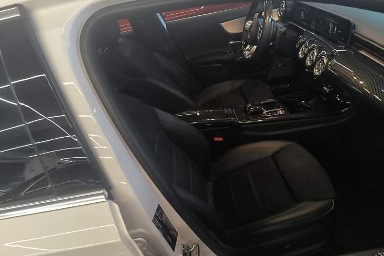 Used Mercedes-Benz A-Class 2019 A 200 L Sport Sedan First Edition Special Edition
