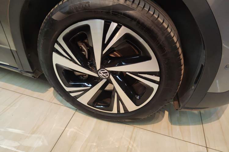 Used Volkswagen ID.6 CROZZ 2022 Long-Range PRO Edition