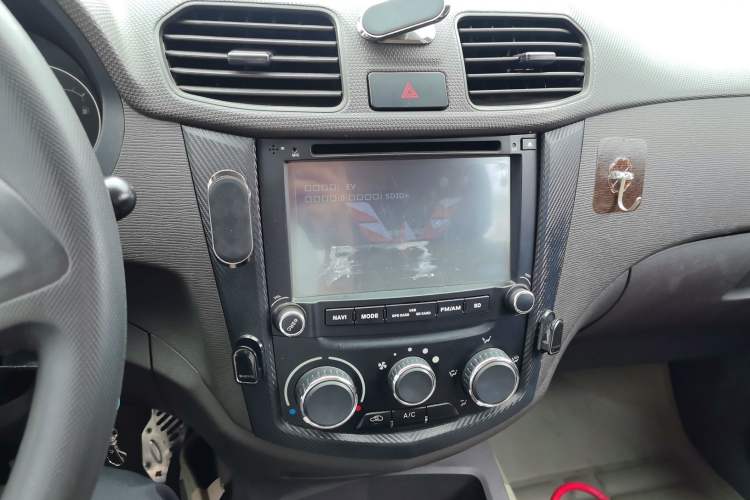 Used Wuling Hongguang 2014 1.5L S Standard Version