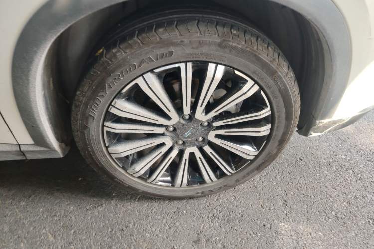 Used Oshan X5 2021 1.5T DCT Luxury Edition
