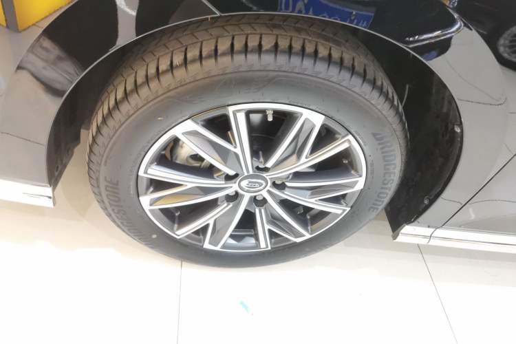 Used GAC Trumpchi M8 2024 Master Series 400T Prestige Edition
