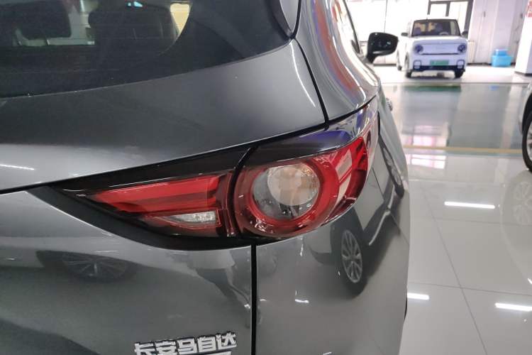 Used Mazda CX-5 2021 2.5L Automatic Two-Wheel Drive ZhiZun Version
